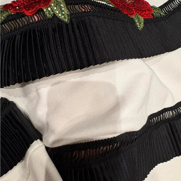 SALE!!! Philipp Plein Couture- Floral Swarovski Embellished short sleeve Sweater - Picture 6 of 6